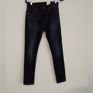 - Lucky Brand Men's Jeans. NWT. Size 29x32